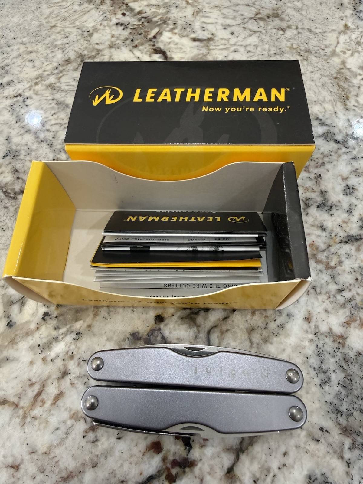New Leatherman Juice KF4 Storm Gray NIB Original 74108001K