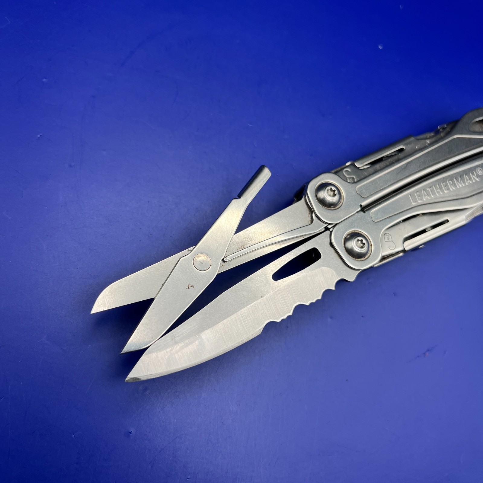 Leatherman Stainless Steel Wingman Multi Tool Scissors Knife Plier