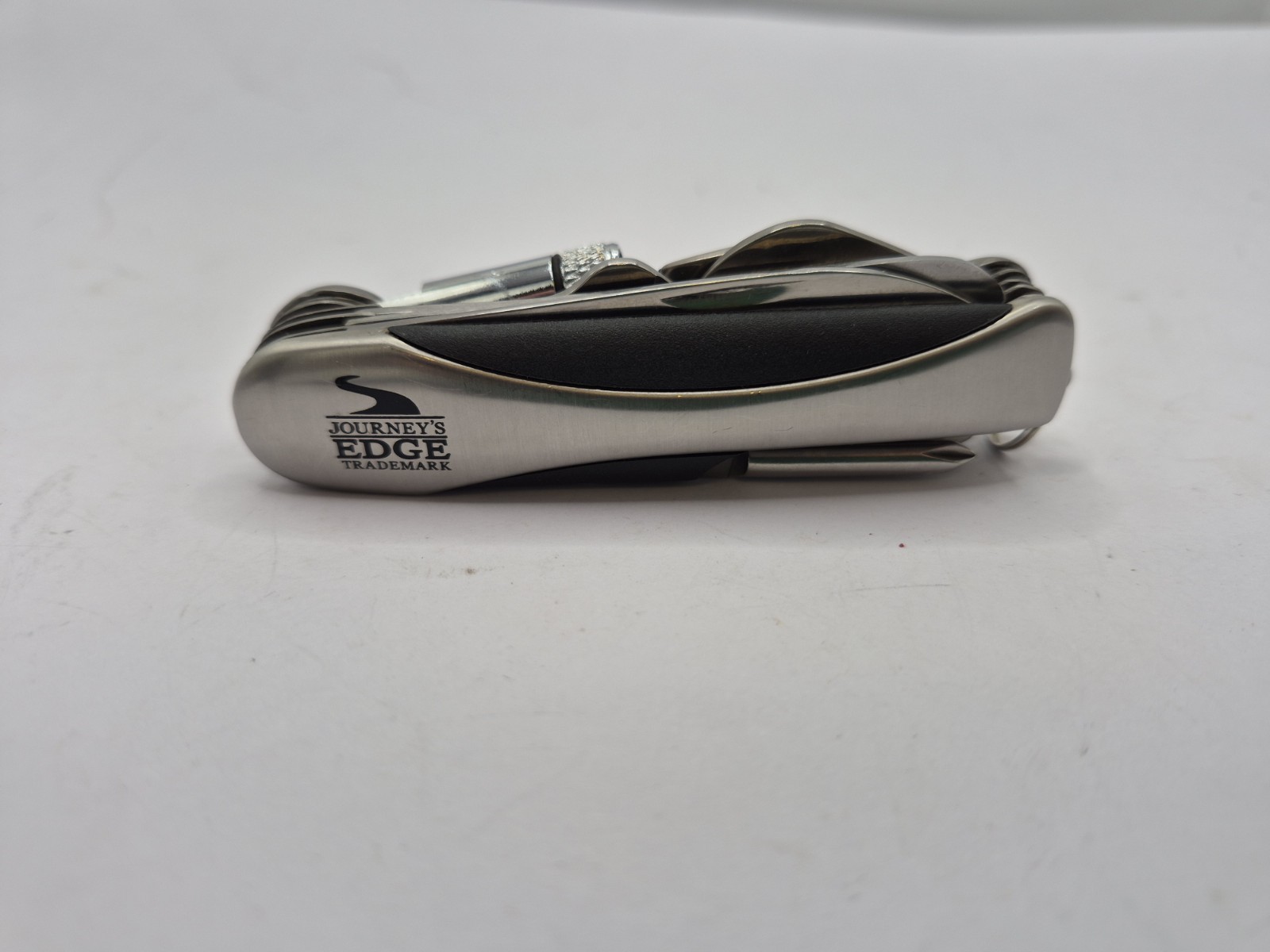 Journeys Edge PT-12/4558 Swiss Everything 13 Function Pocket tool w/LED light