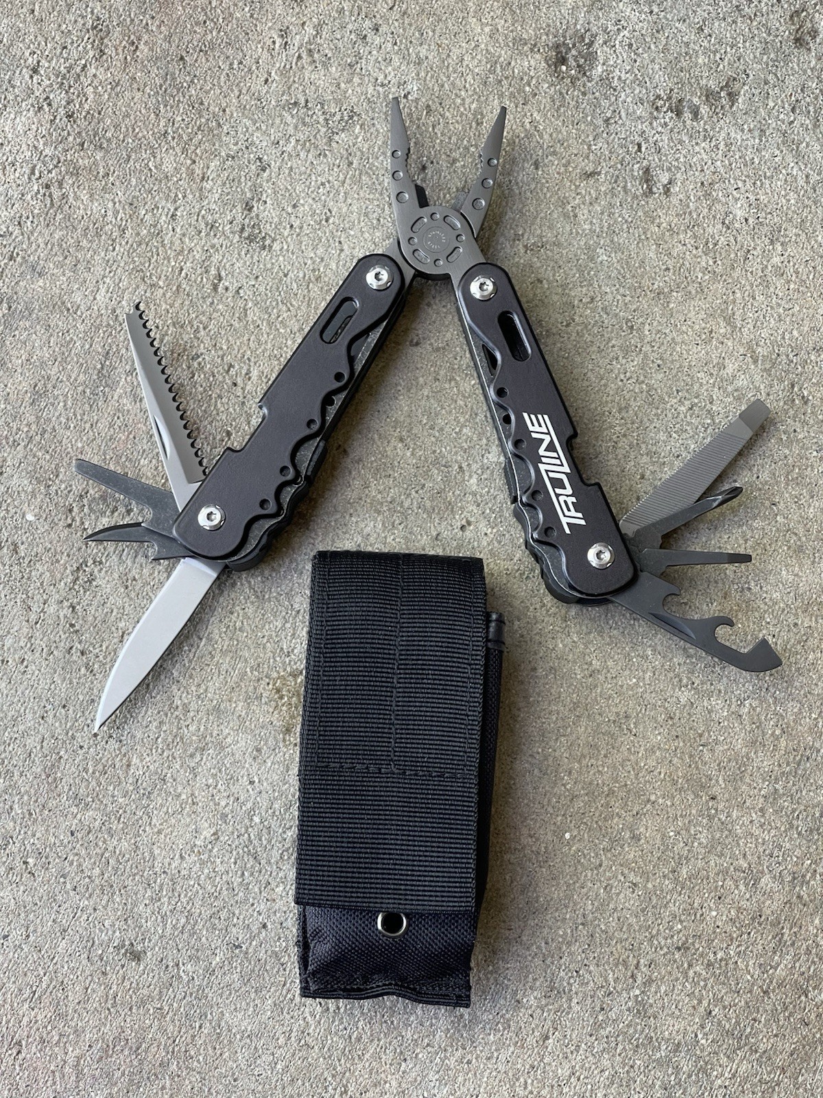 BC Basecamp Multi Mate Multi Tool 13 in 1 Stainless Steel Black BC7804 Multitool