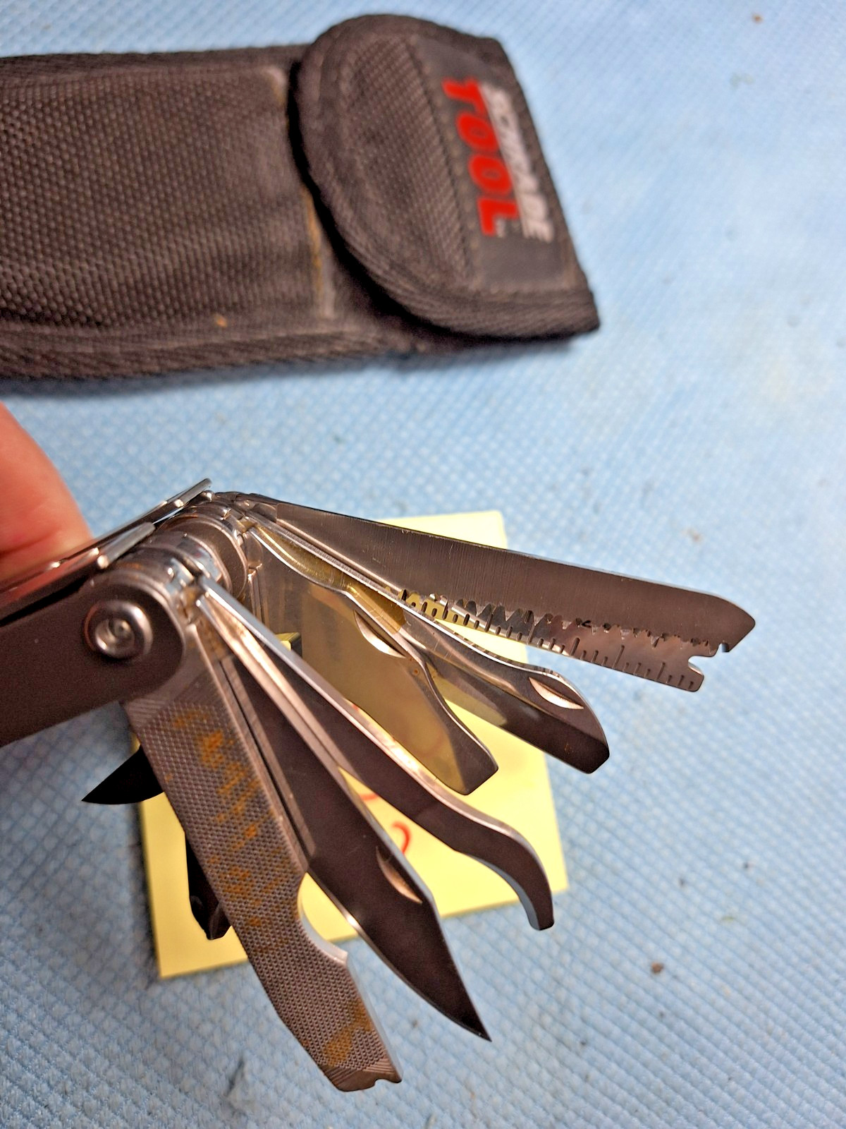 1 SCHRADE TOUGH Multi Tool U.S.A. Fishing Hunting Camping Excellent LOT G502