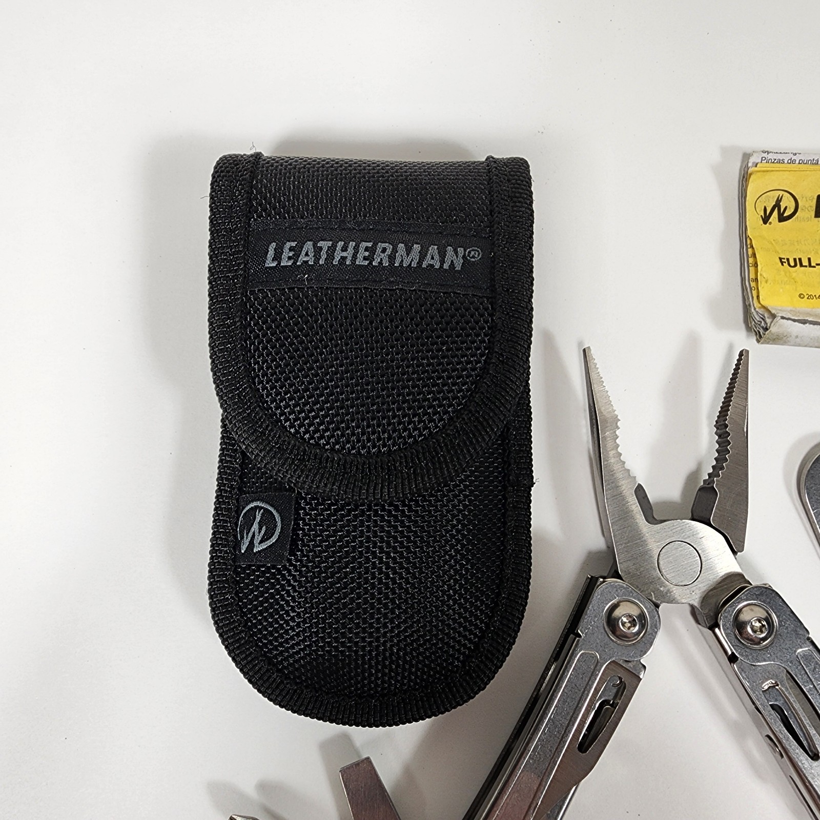 Leatherman Sidekick Multi Tool Pocket Knife Stainless Carabiner Case Clean
