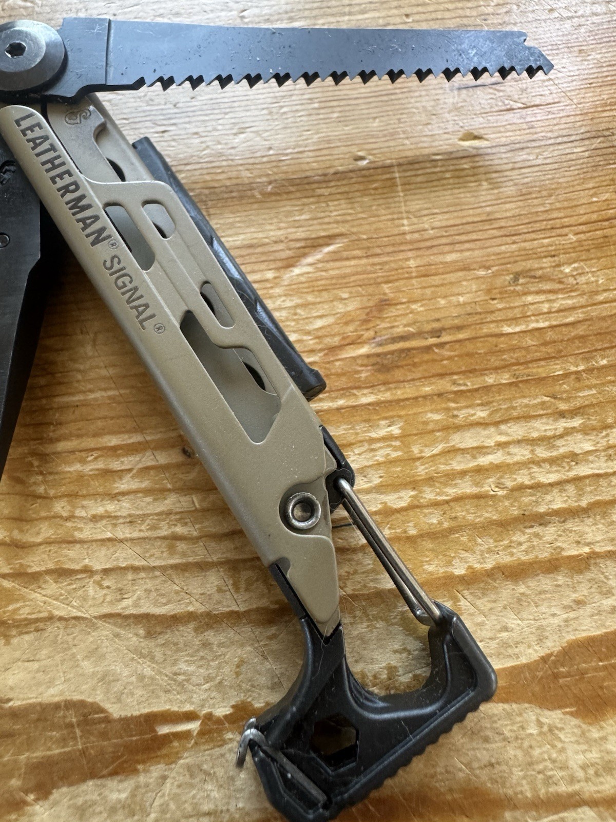 Leatherman Signal Multitool Coyote Tan Black Oxide Survival Knife – Engraved