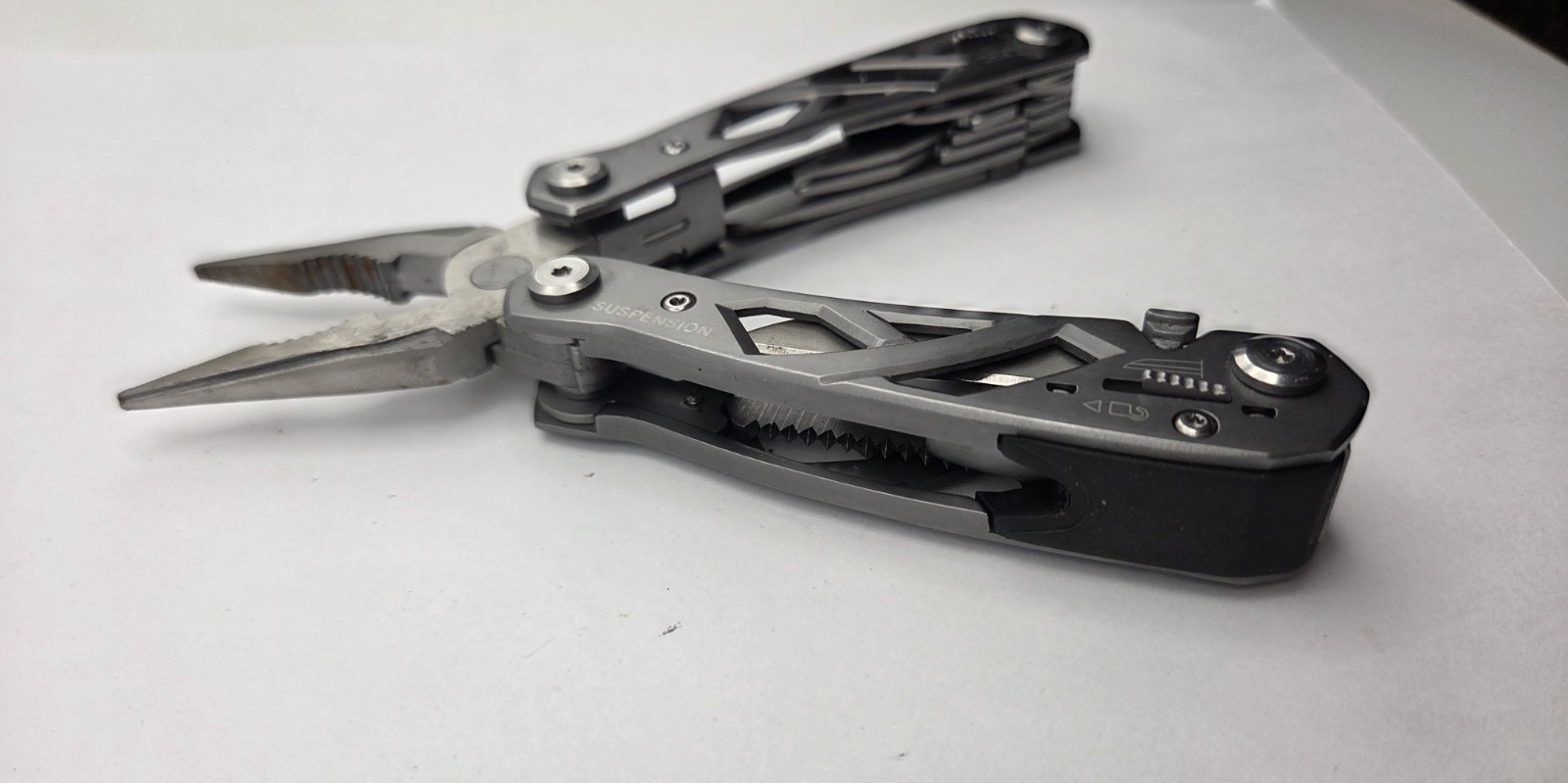 Gerber Suspension Multi-Tool Multi-Plier w/ Sheath L-4