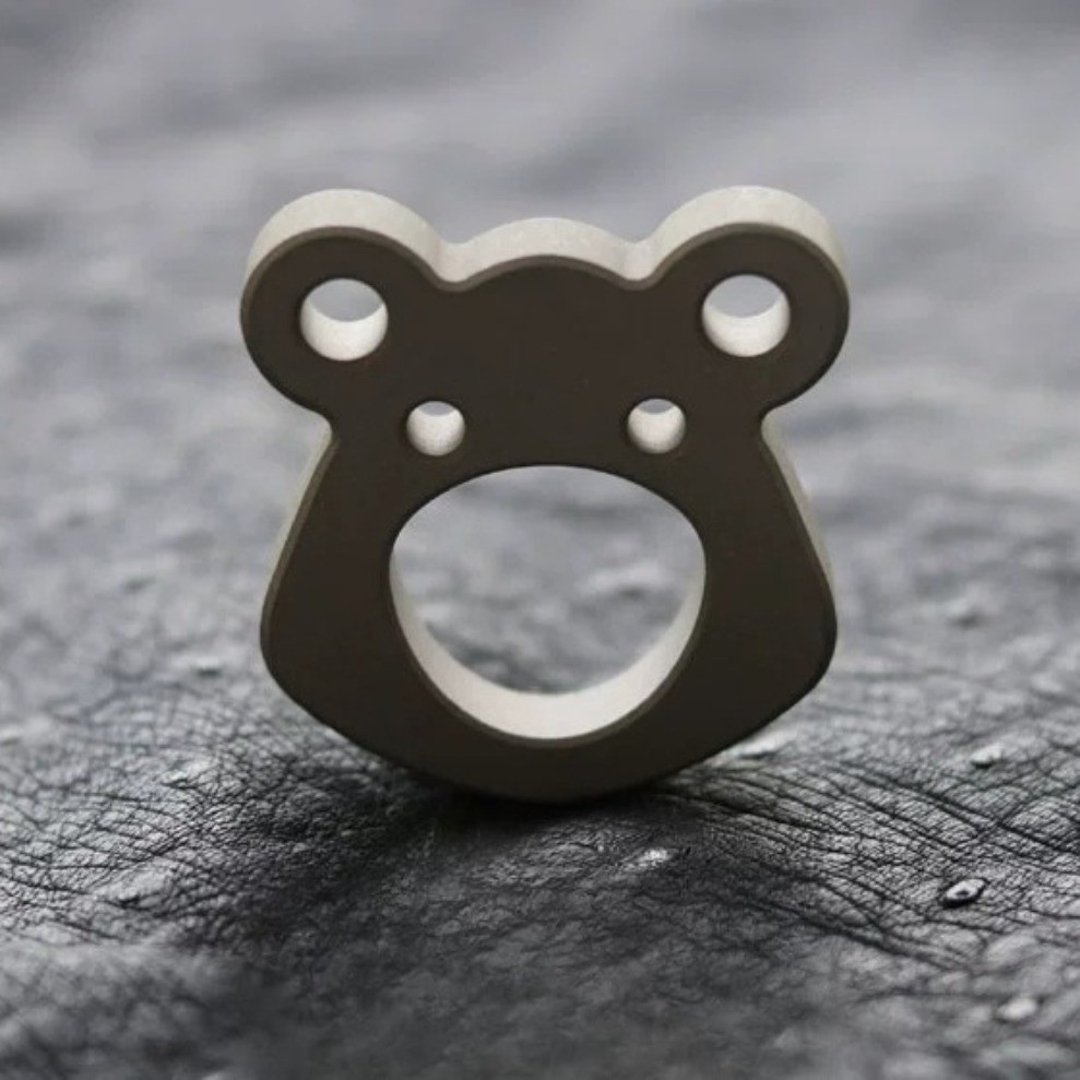 TC4 Titanium Alloy Bear Shaped EDC Necklace Pendant Multi Survival – 8mm