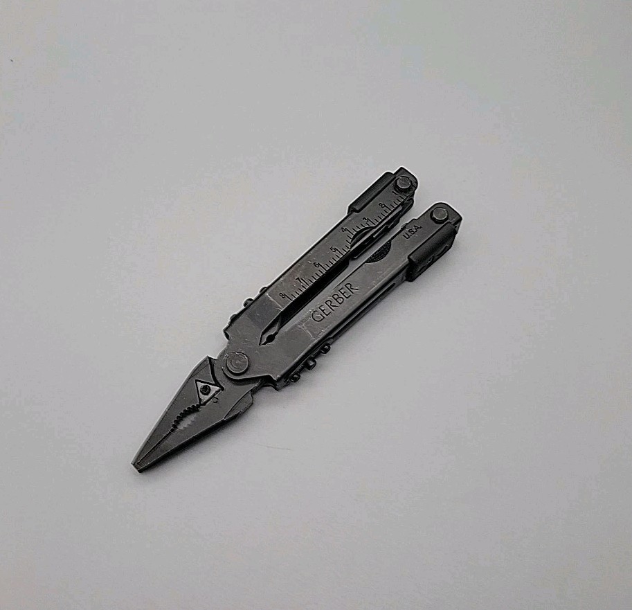 Gerber Multiplier MP600 Multi-Tool – Black – Needle Nose Carbide Cutter Pliers