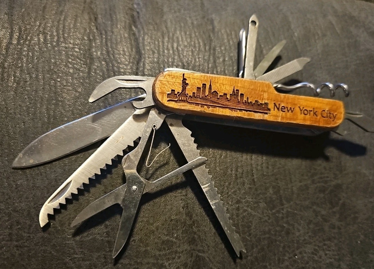 11 Tool Swiss Army Knife Wood-Handled Multi-Tool Knife NEW YORK CITY GARRETT