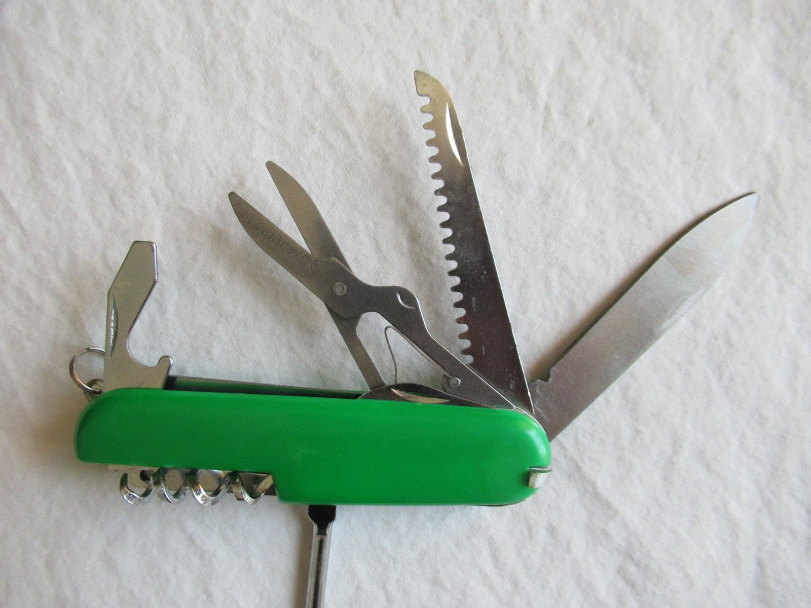 Vintage Superior Multi Purpose Knife Stainless Steel New in Box Green 12 Tools