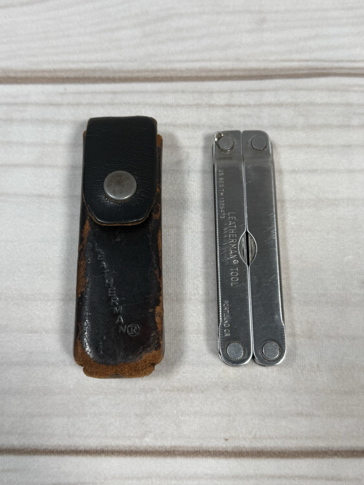 Vintage Original Leatherman Multi-Tool Portland OR “0895” w/ Leather Sheath