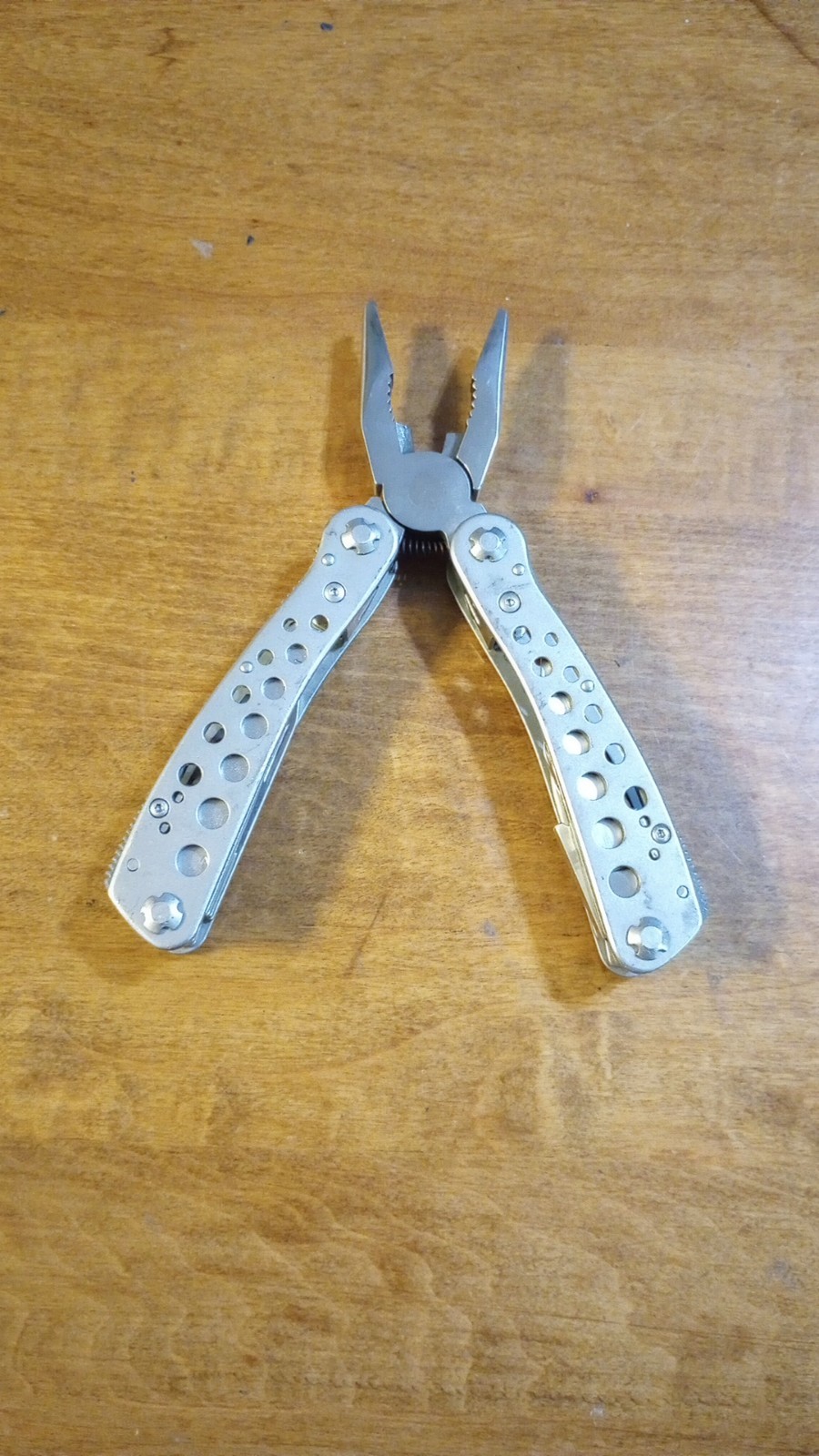 Winchester RARE Stainless Steel Multi-Tool Pocket Knife 9 N 1