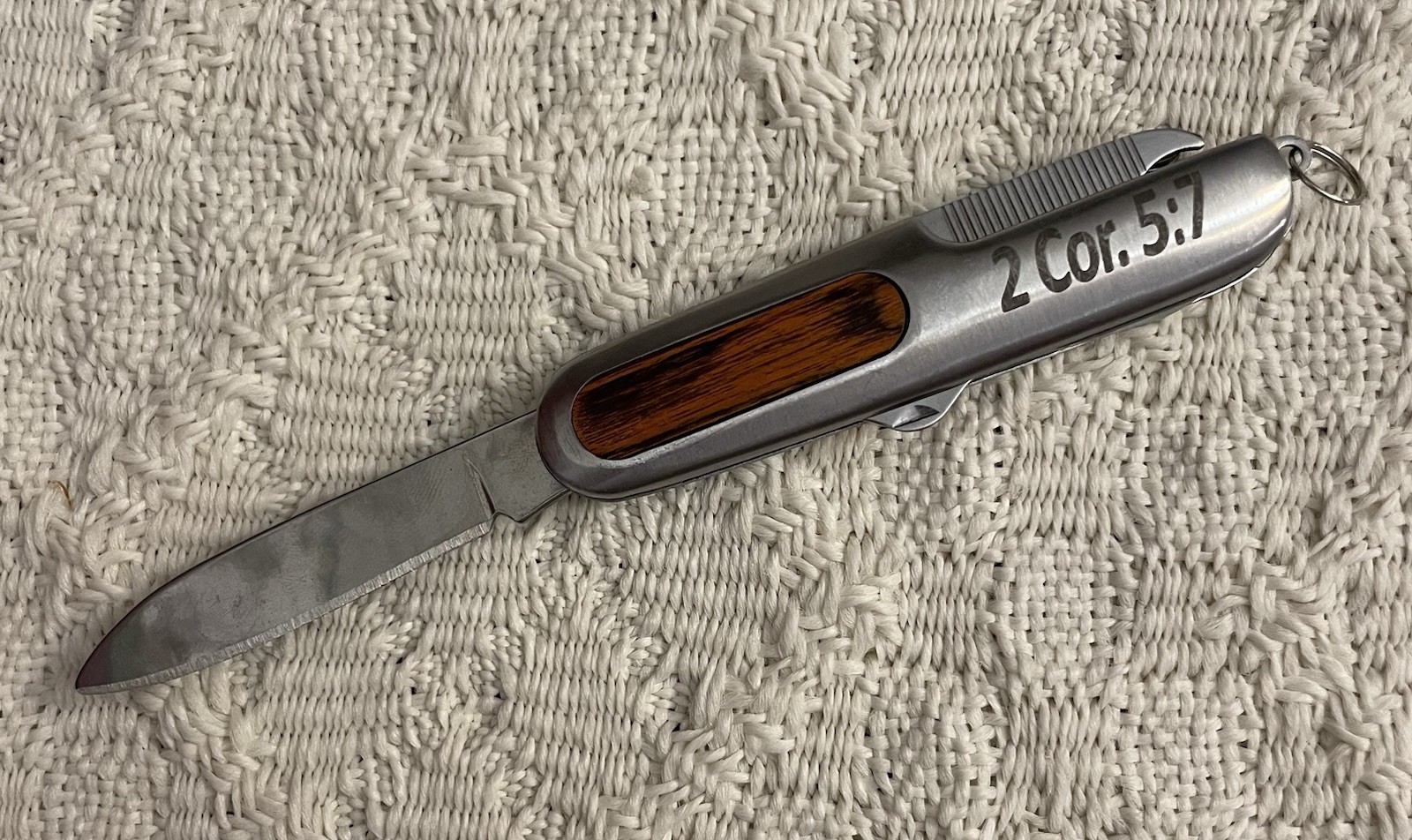 Multi-Tool Folding Knife Stainless Steel Wood Inlay 2 Cor. 5:7 Engraving 4 Tools