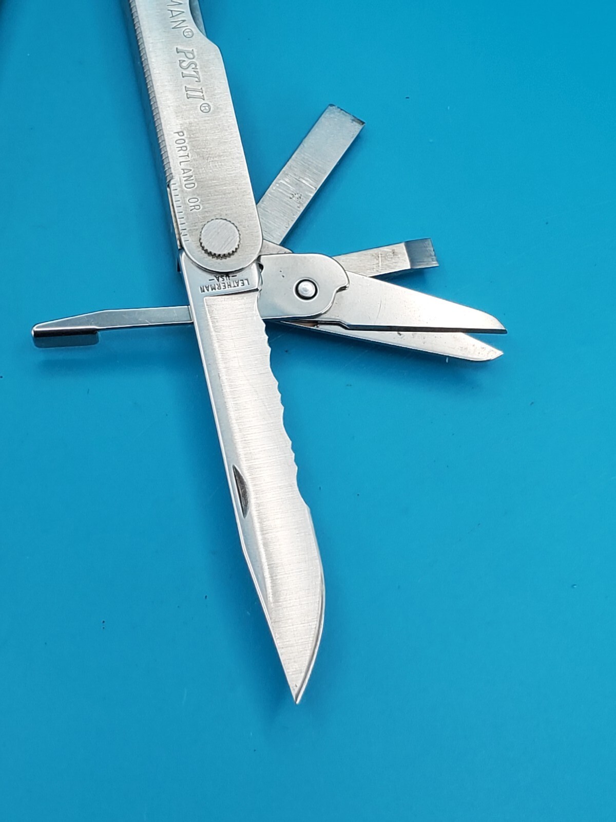 Leatherman PST 2 Multi Tool! 05/01 date stamp! Fast Shipping!