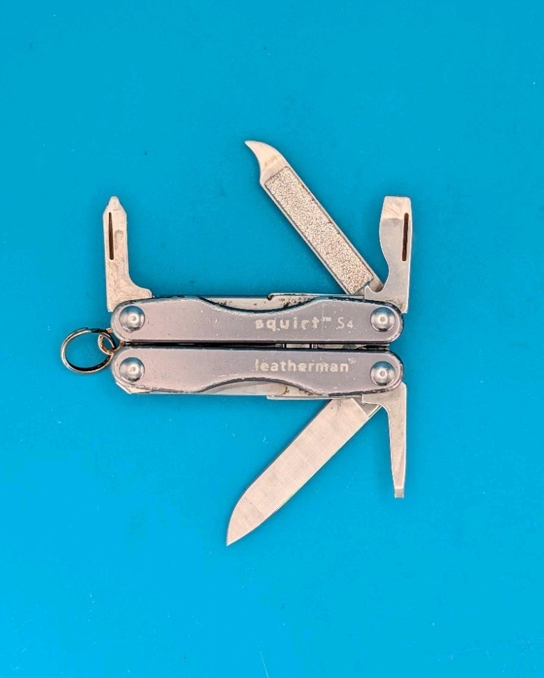Leatherman Squirt S4 Multi-Tool, Key Ring, Retired, GRAY!