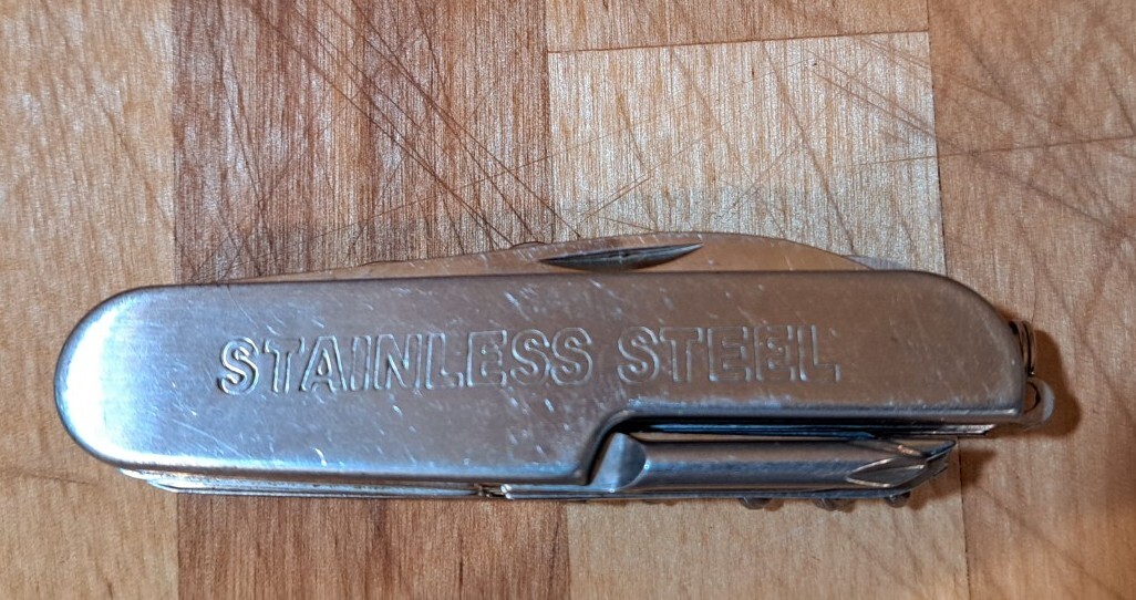 NICE VTG 11 PIECE MULTI TOOL POCKET KNIFE STAINLESS STEEL