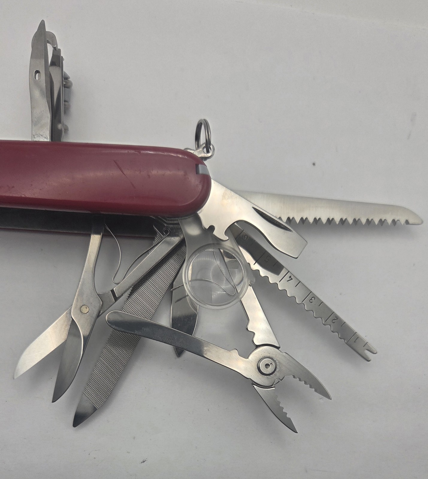 Victorinox SwissChamp Swiss Army Knife Red Multi-Tool Excellent Condition L-1