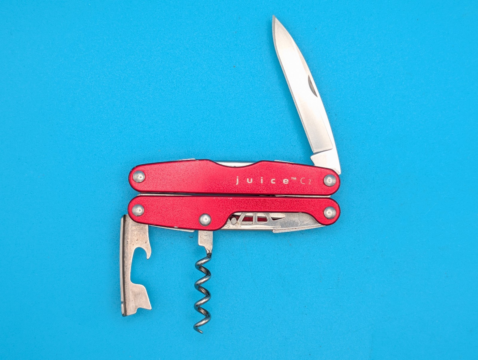 Leatherman Juice C2 Red Multi Tool! RETIRED!