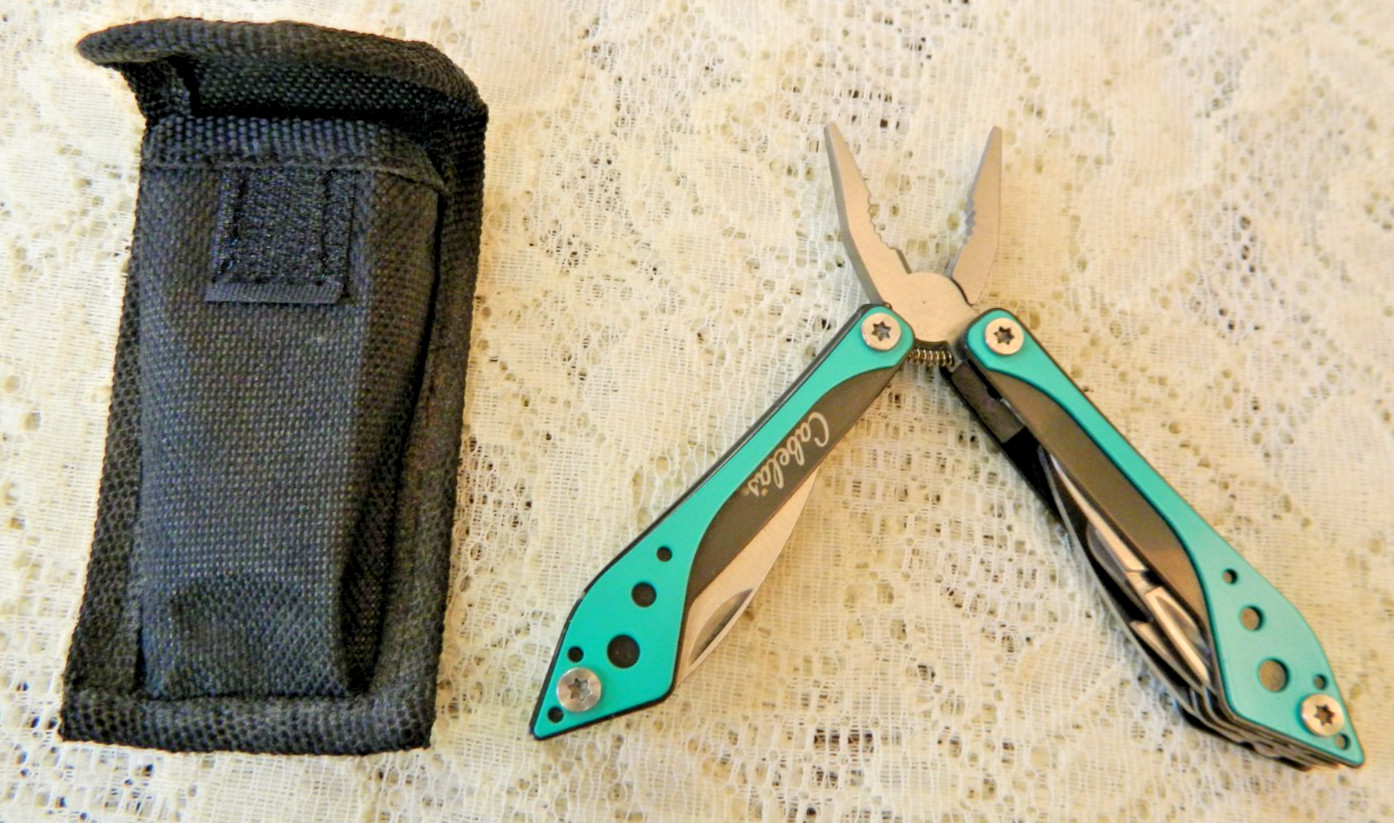 Estate Cabela’s Green Mini Multi-Tool Pliers Knife Tools & Case – Excellent!