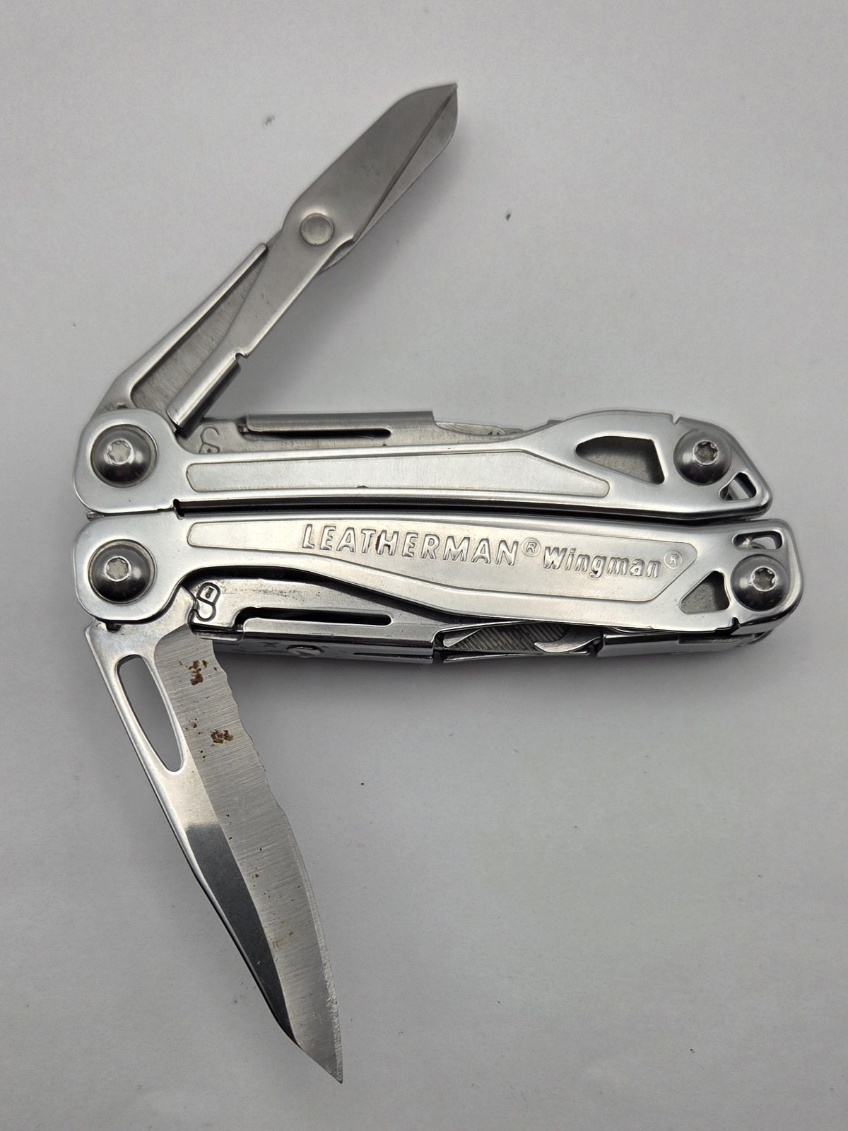Leatherman Wingman Multi Tool Stainless Steel Made in USA Silver w moneyClip L10