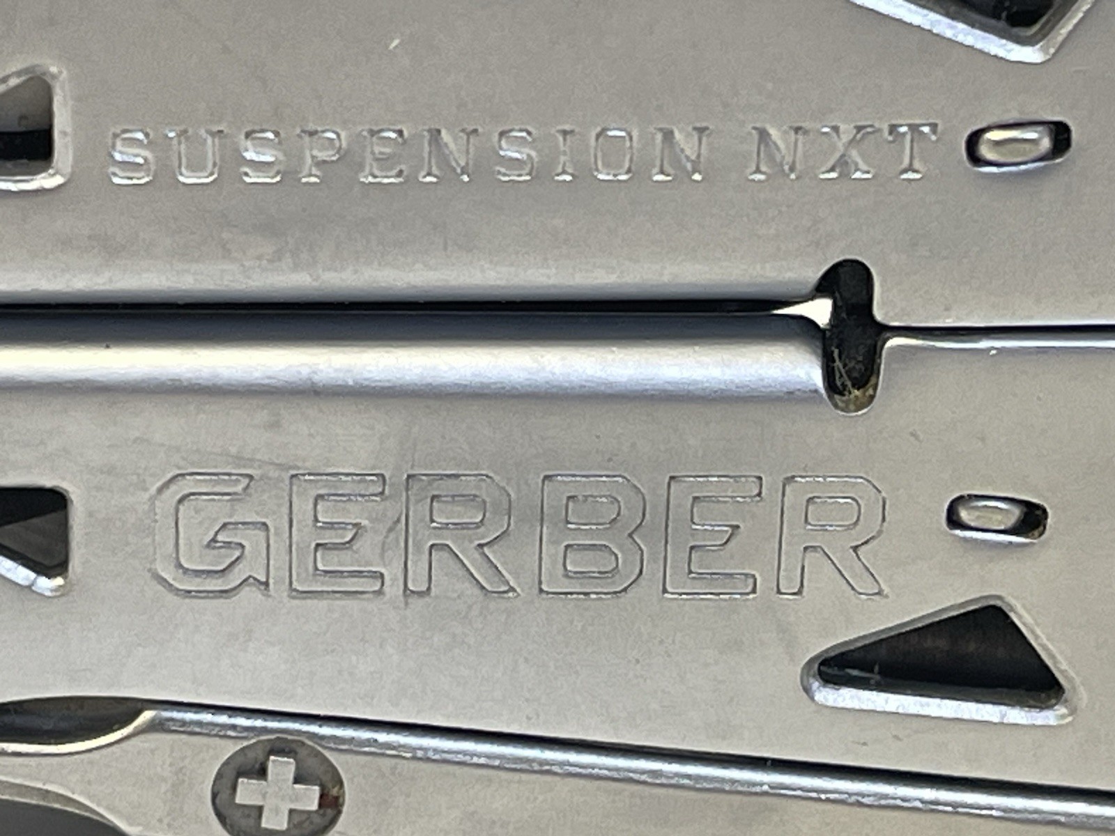 Gerber Suspension Nxt 15 in 1 Multi-Tool with Pocket Clip In Very Good Condition