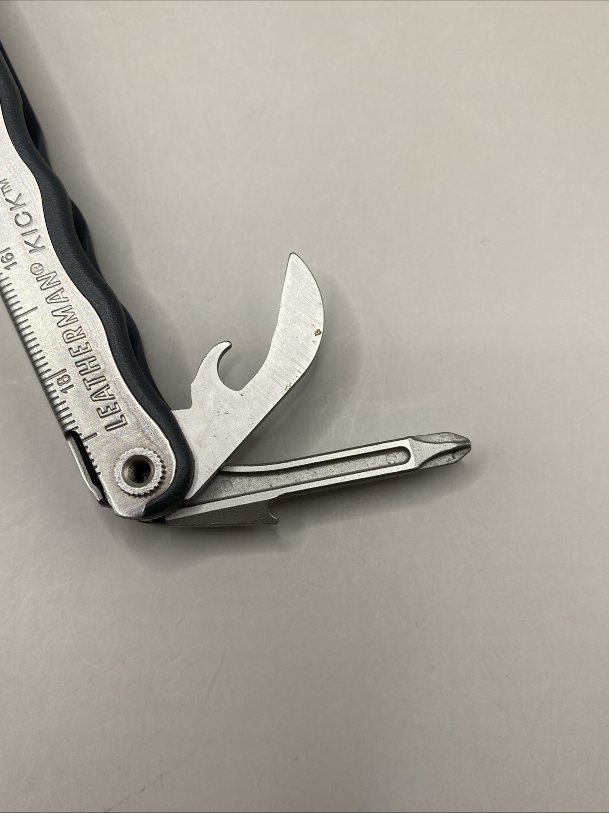 Vintage Leatherman Kick 12 Tools Retired with Leather Case Great!