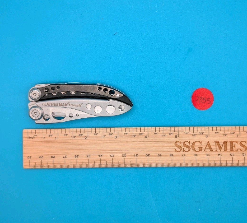 Leatherman Freestyle Multi-Tool – Discontinued – FAST SHIPPING!