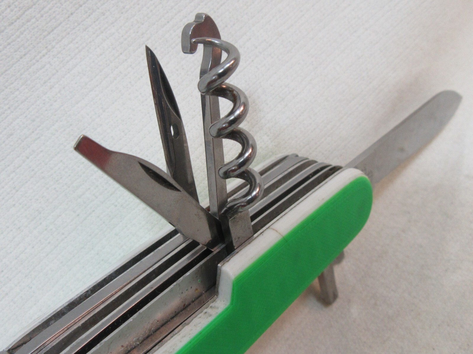 Victorinox Champion C? 91mm Swiss Army Knife Green W/Pinstripe Pre 1991?