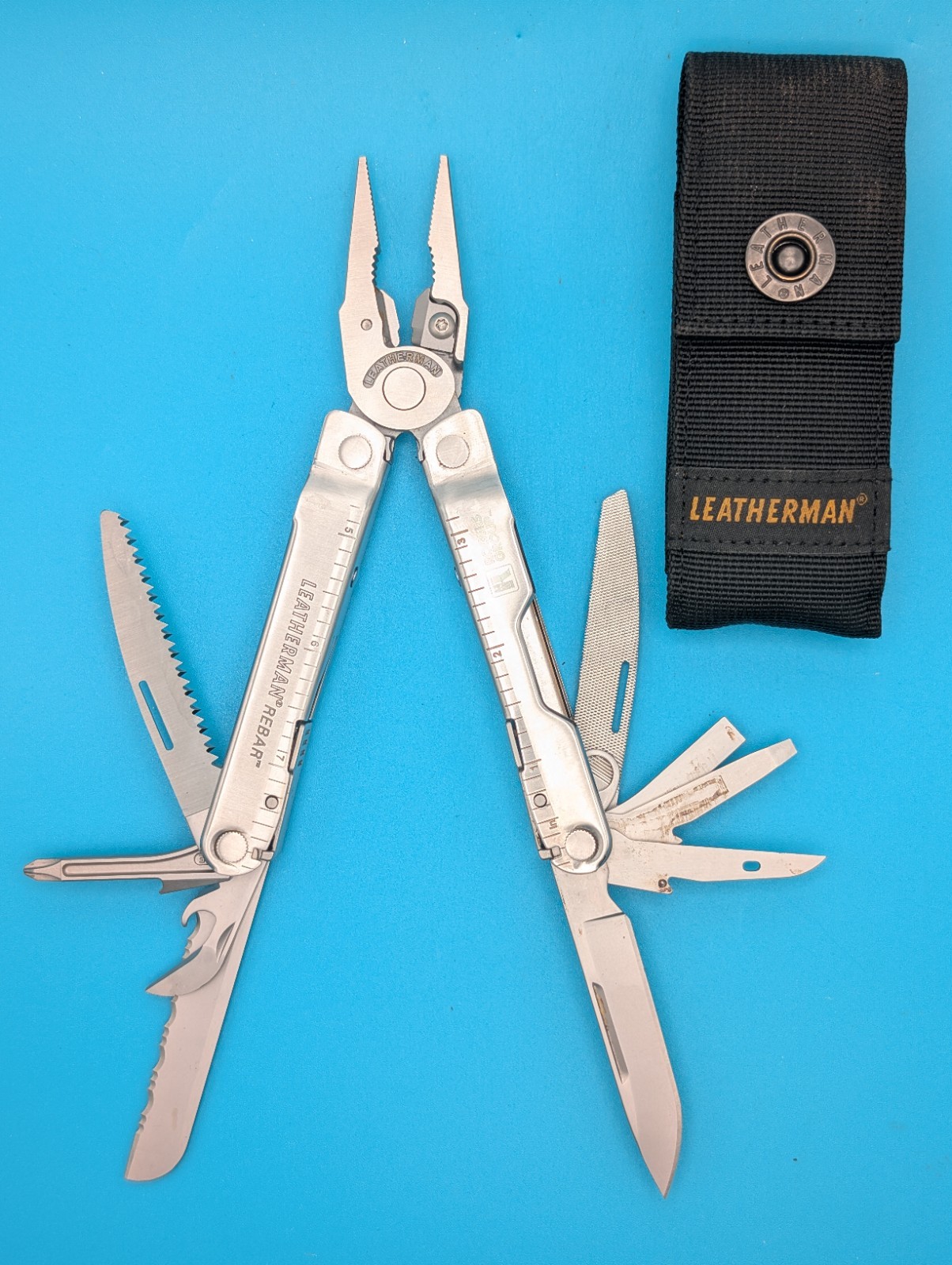 Leatherman Rebar Multi-Tool! Stainless! With Sheath! *ROGERS GROUP*