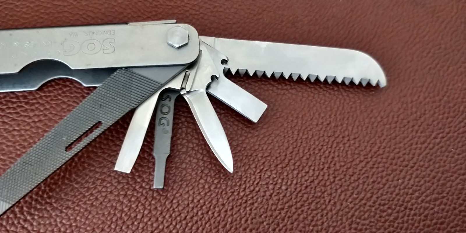 SOG PowerPlier Multi-Tool Patent Pending 1ST GEN Power Pliers