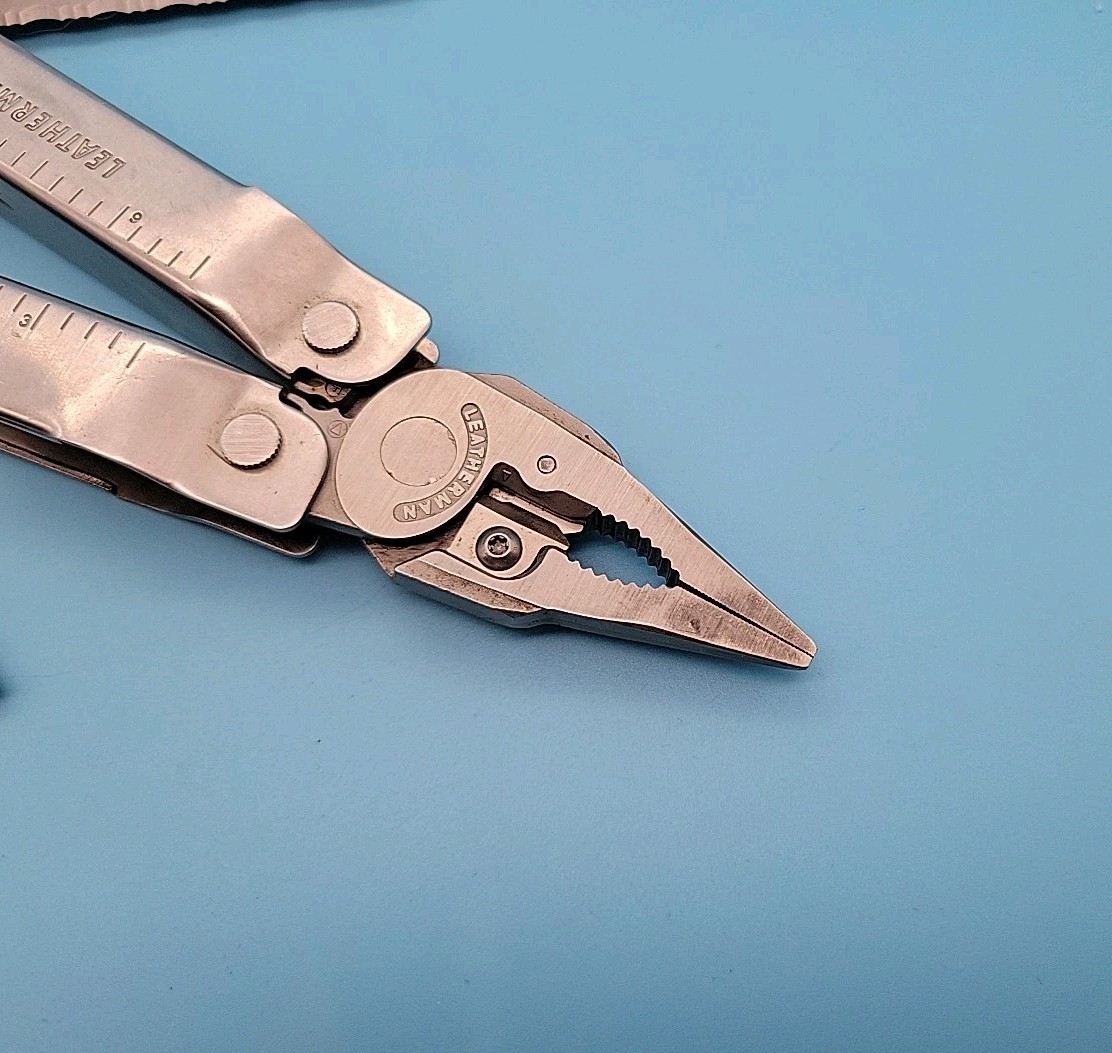 Leatherman Super Tool 300 Multi-Tool – Dated 1011 – Pliers, Knife, Saw, File