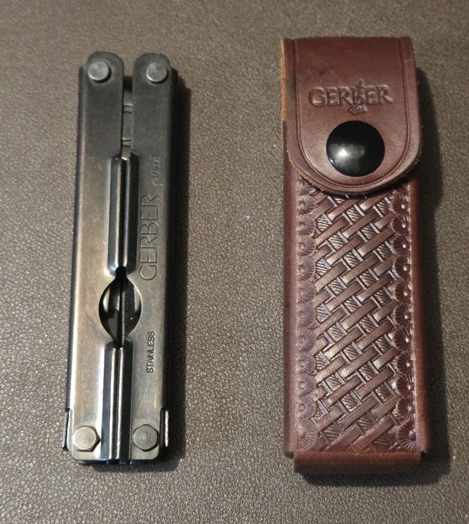 Gerber MPT Military Provisional Tool 5 Multi-Tool w/Leather Sheath Vintage Black
