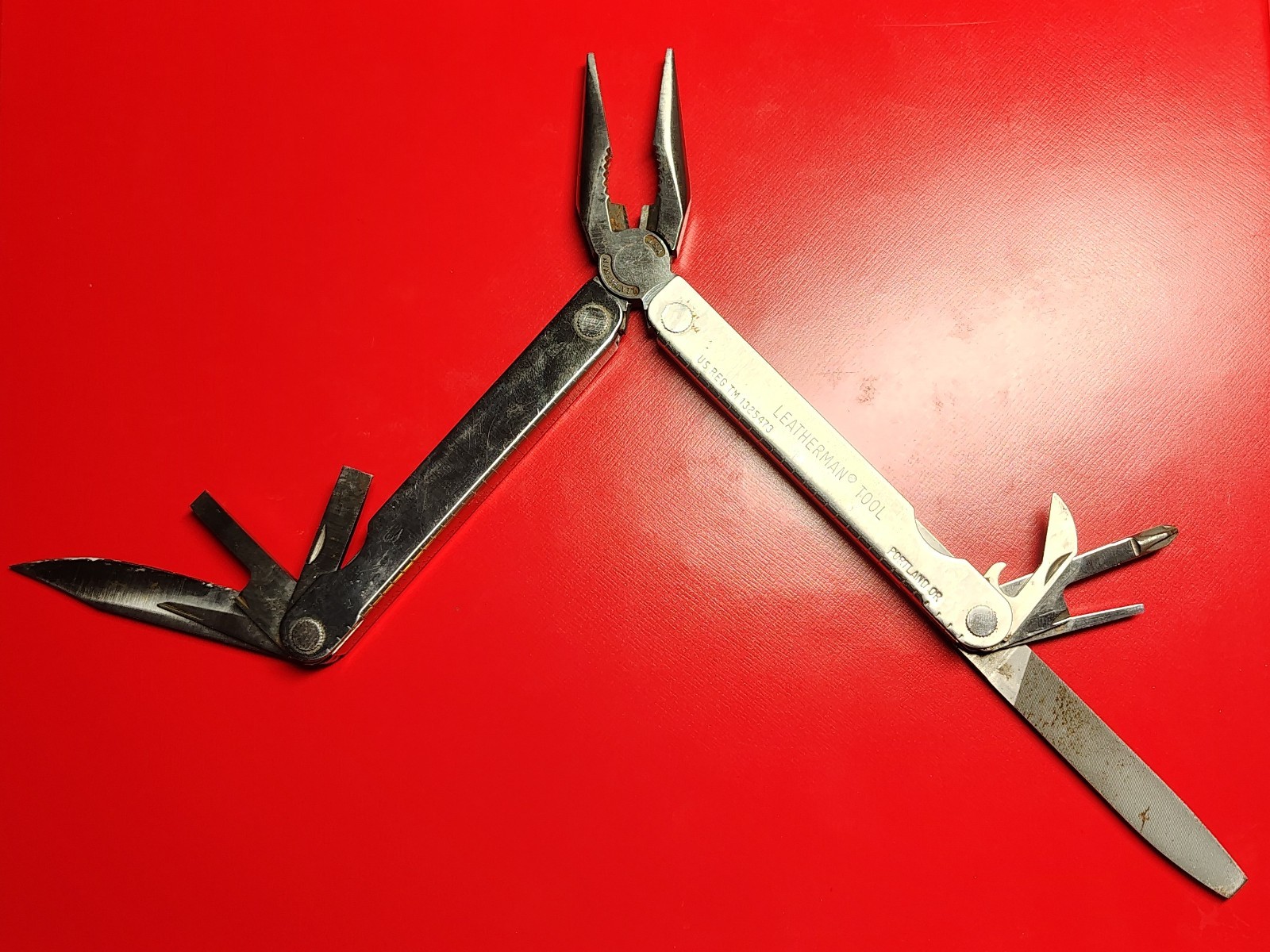 Leatherman “Tool” with bonus Leather Case