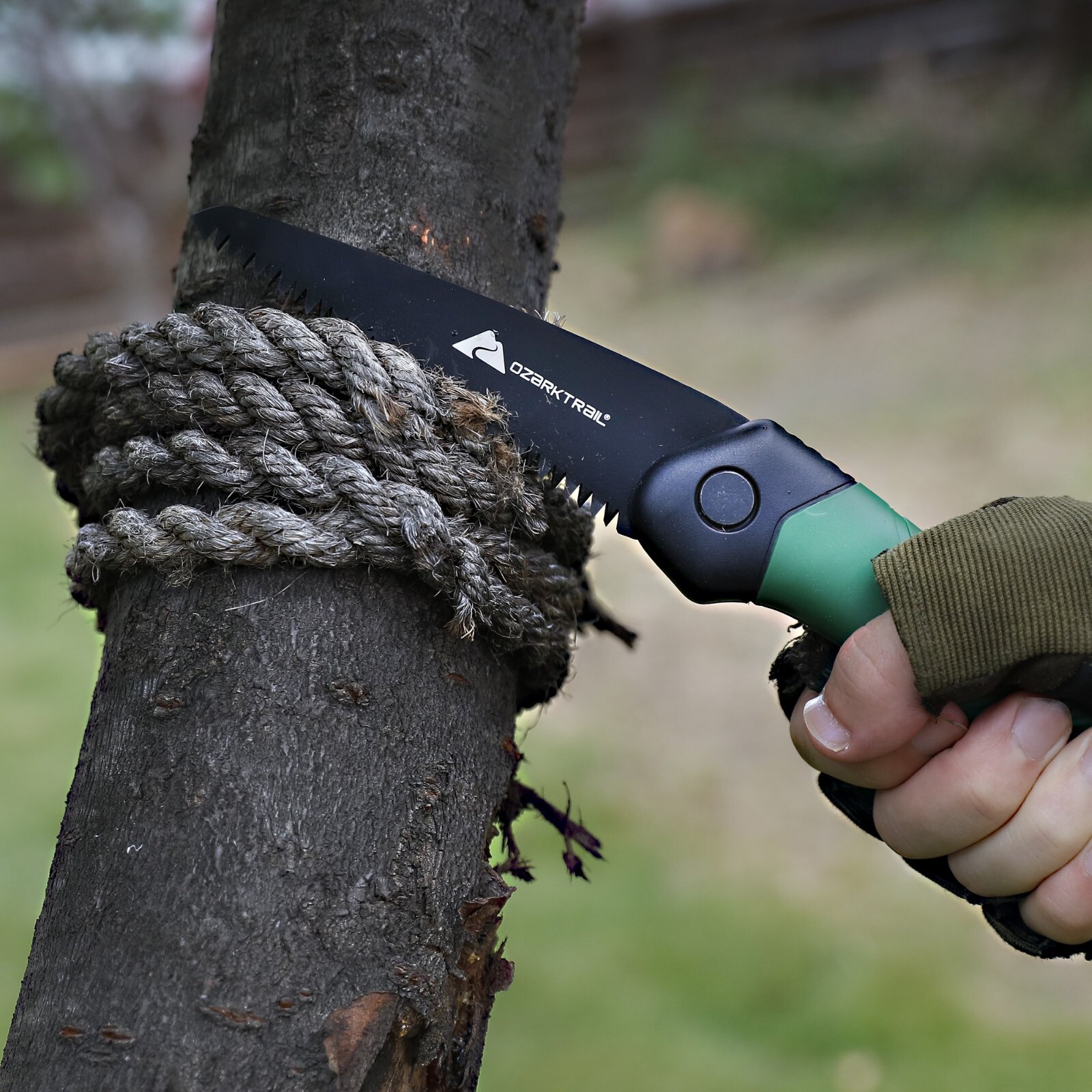 Ozark Trail 11 Pcs Camping Tool Set Black & Green 31344 Machete/Paracord/Carabin