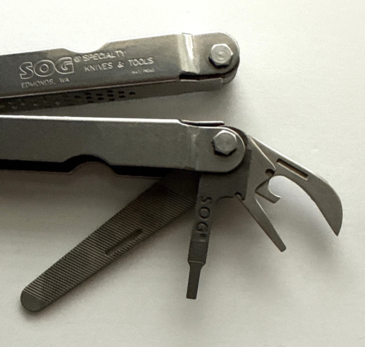 SOG PowerPlier Multi-Tool Nylon Sheath USA