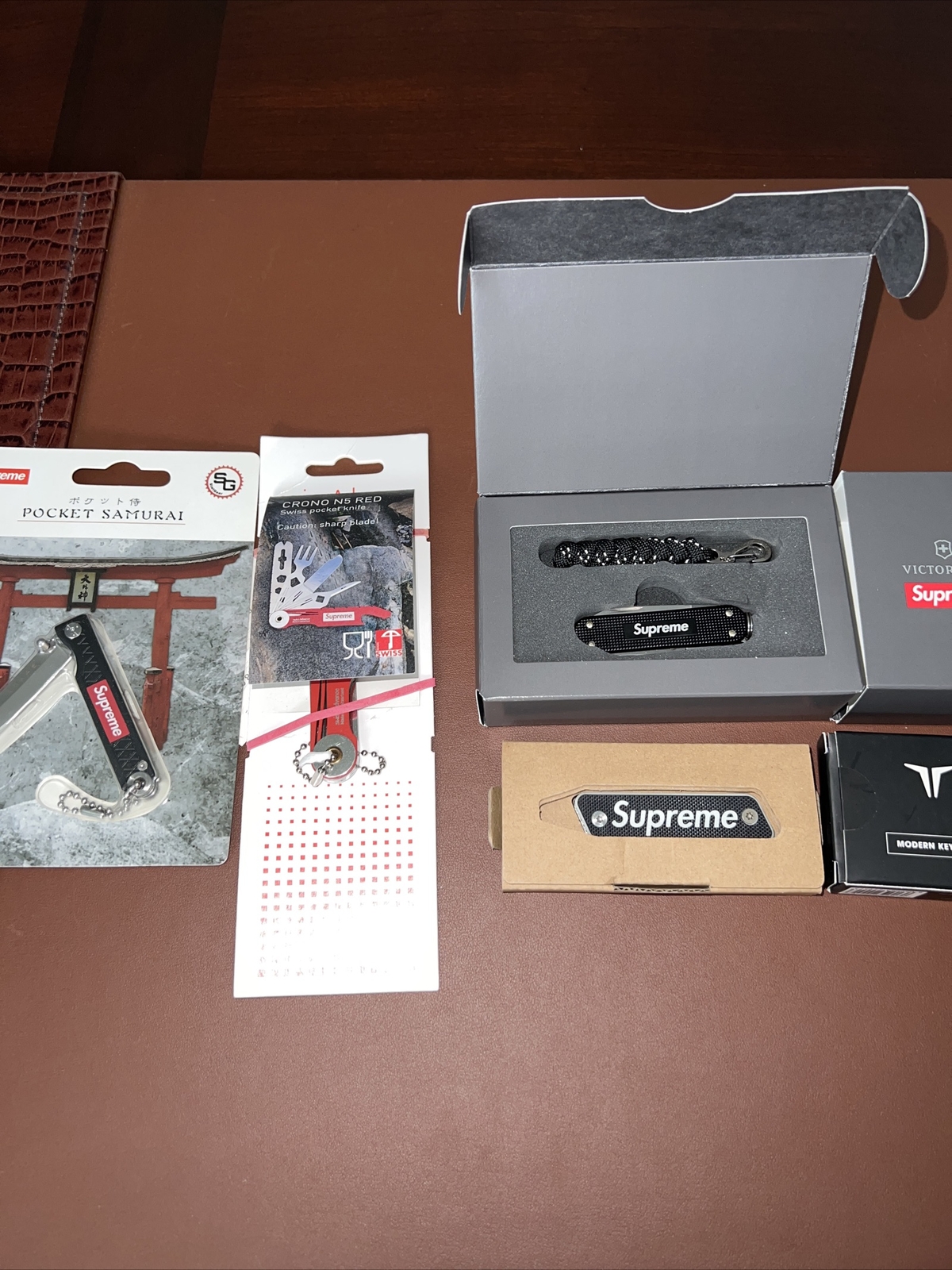 NEW Supreme StatGear Pocket Samurai Knife Black Crono N5 Red True Modern Alox