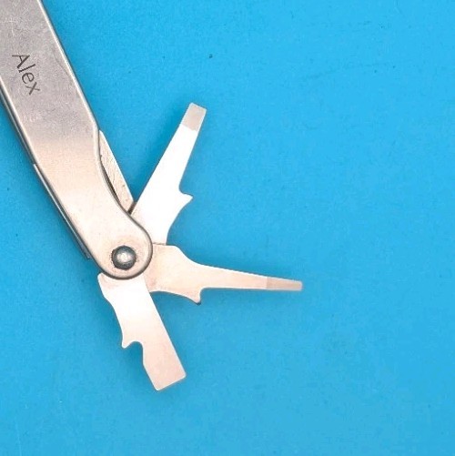 Leatherman Juice C2 Orange Knife Multi Tool! RETIRED! *ALEX*