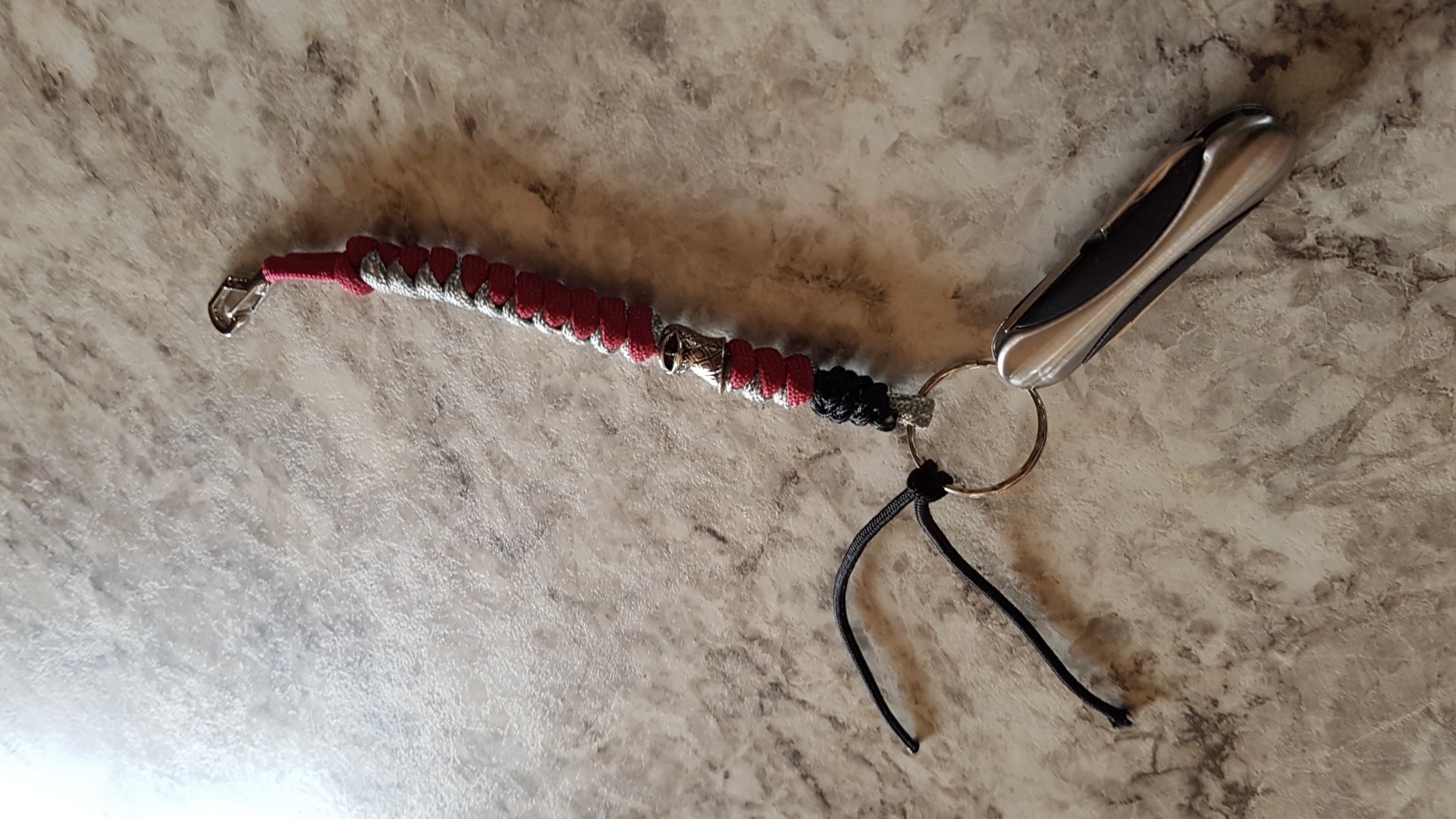 Knife Multi Tool Skull Keychain Paracord