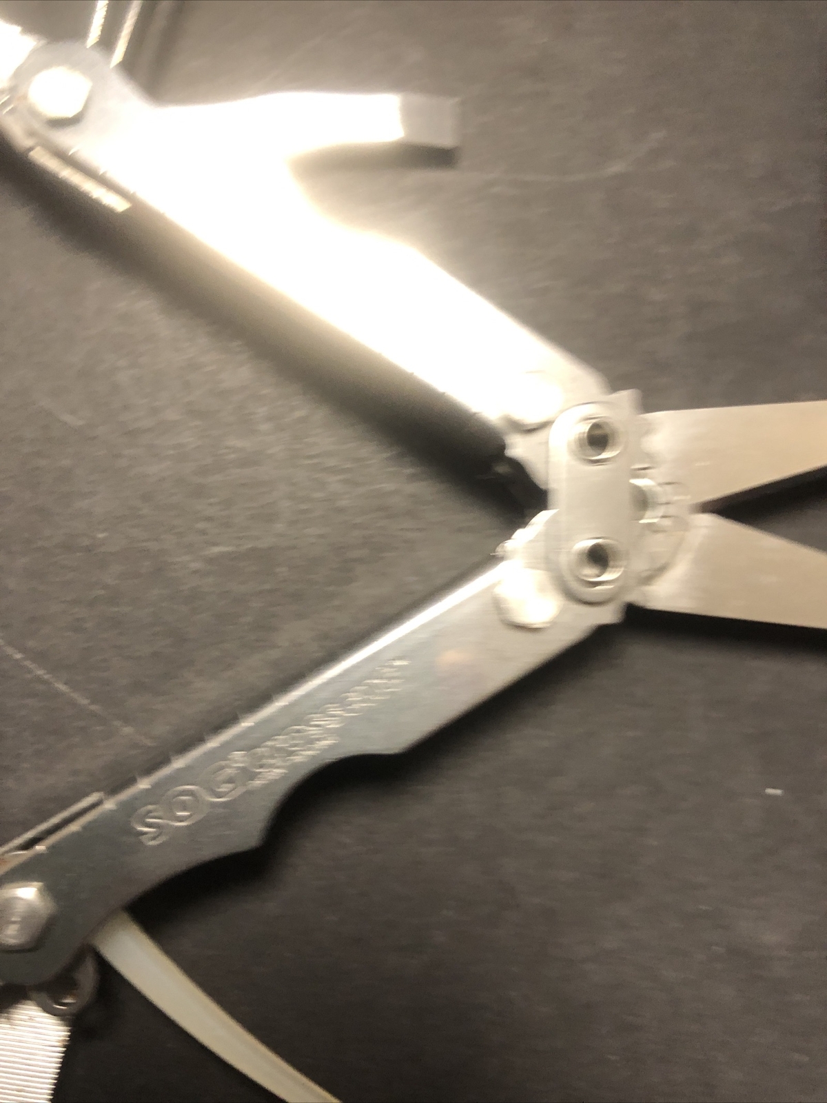 SOG CrossCut multi tool With Case