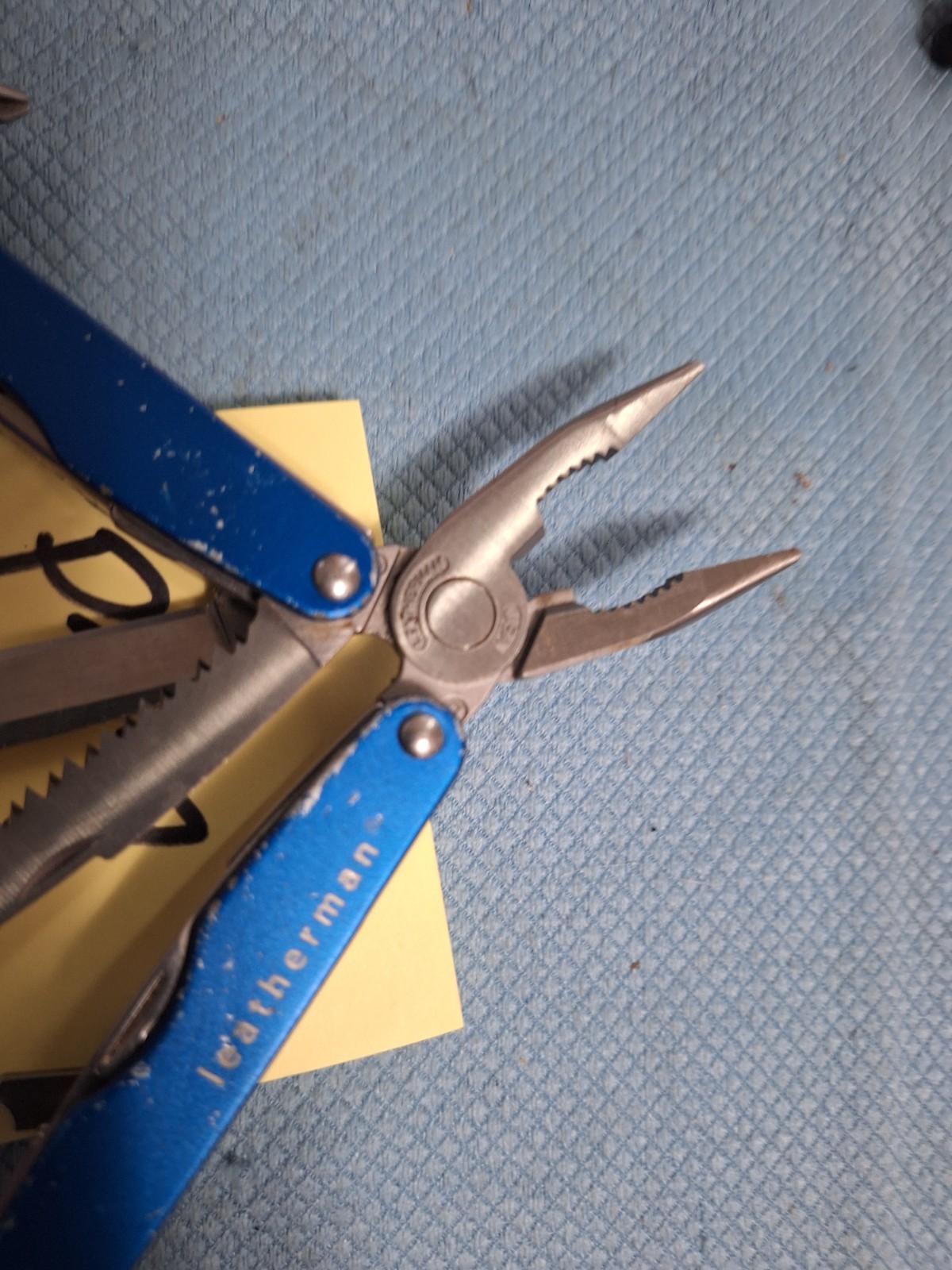 1 Leatherman BLUE CS4 JUICE Multi Tool FISHING LOT P37