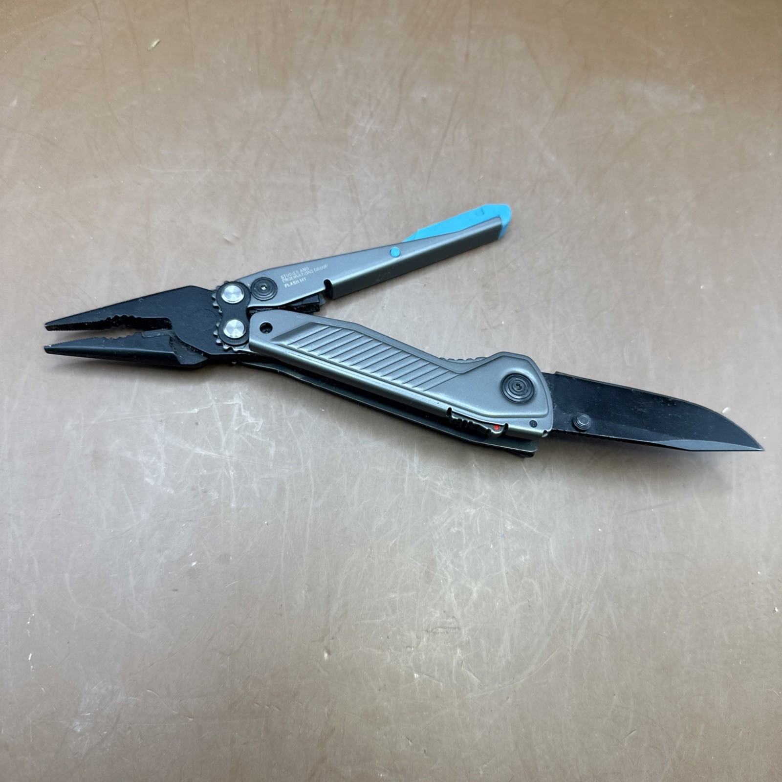 SOG Flash MT Multi-Tool Stainless Steel Housing! Urban Gray & Cyan!