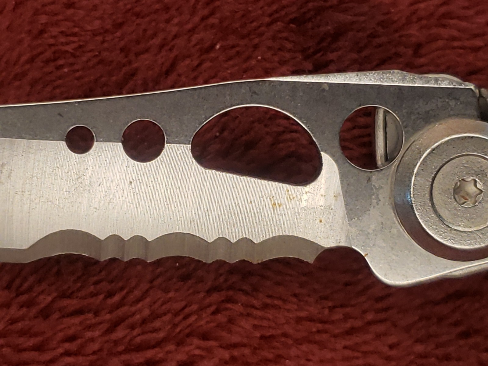 🔴 Leatherman Skeletool KBX Pocket Knife w/ Bottle Opener