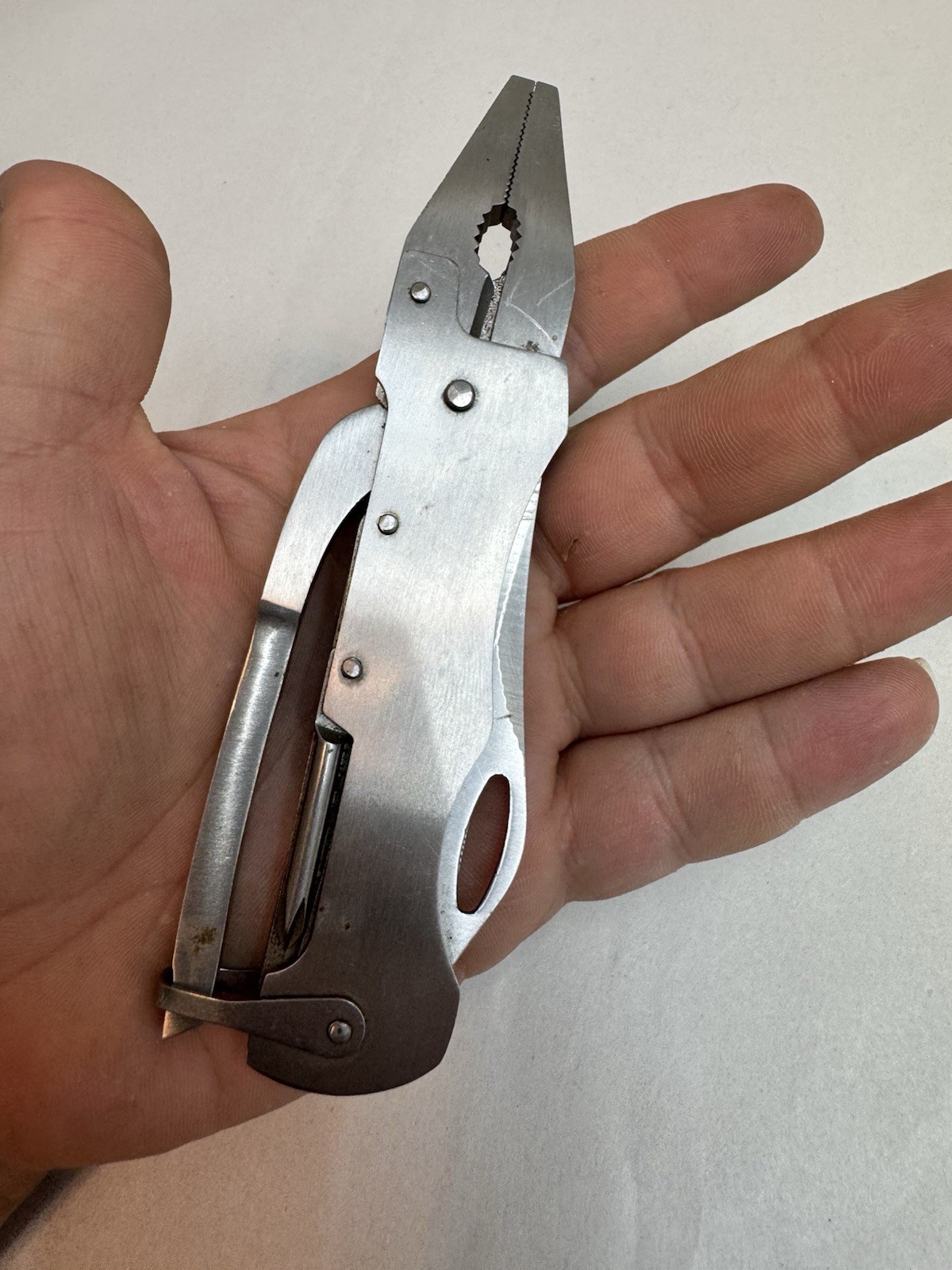 Maxam 14 in 1 Pocket Multi Tool Stainless Steel Heavy Duty (FVS026069)