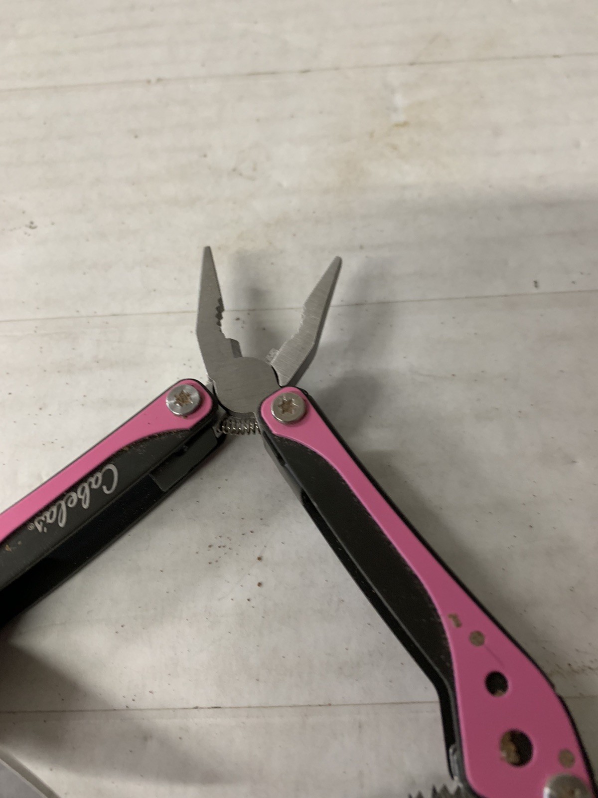 Cabela’s 7-in-1 Mini Multi-Tool Pink Pocket Knife Pliers Saw Scissors Bottle Can