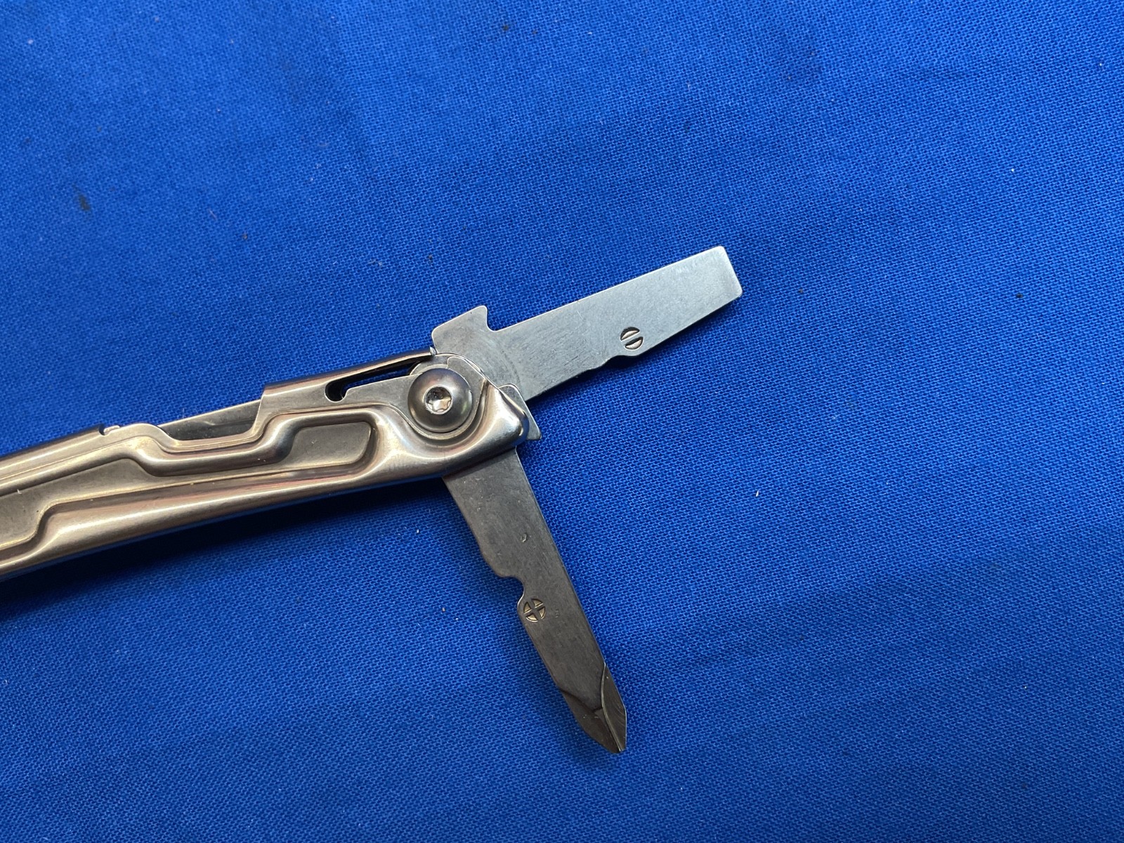 Leatherman Rev Multi-Tool Knife Plier 2020 Date Code