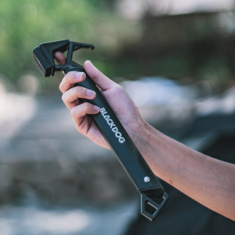 Outdoor multifunctional tools, camping tents, ground nails, hammers
