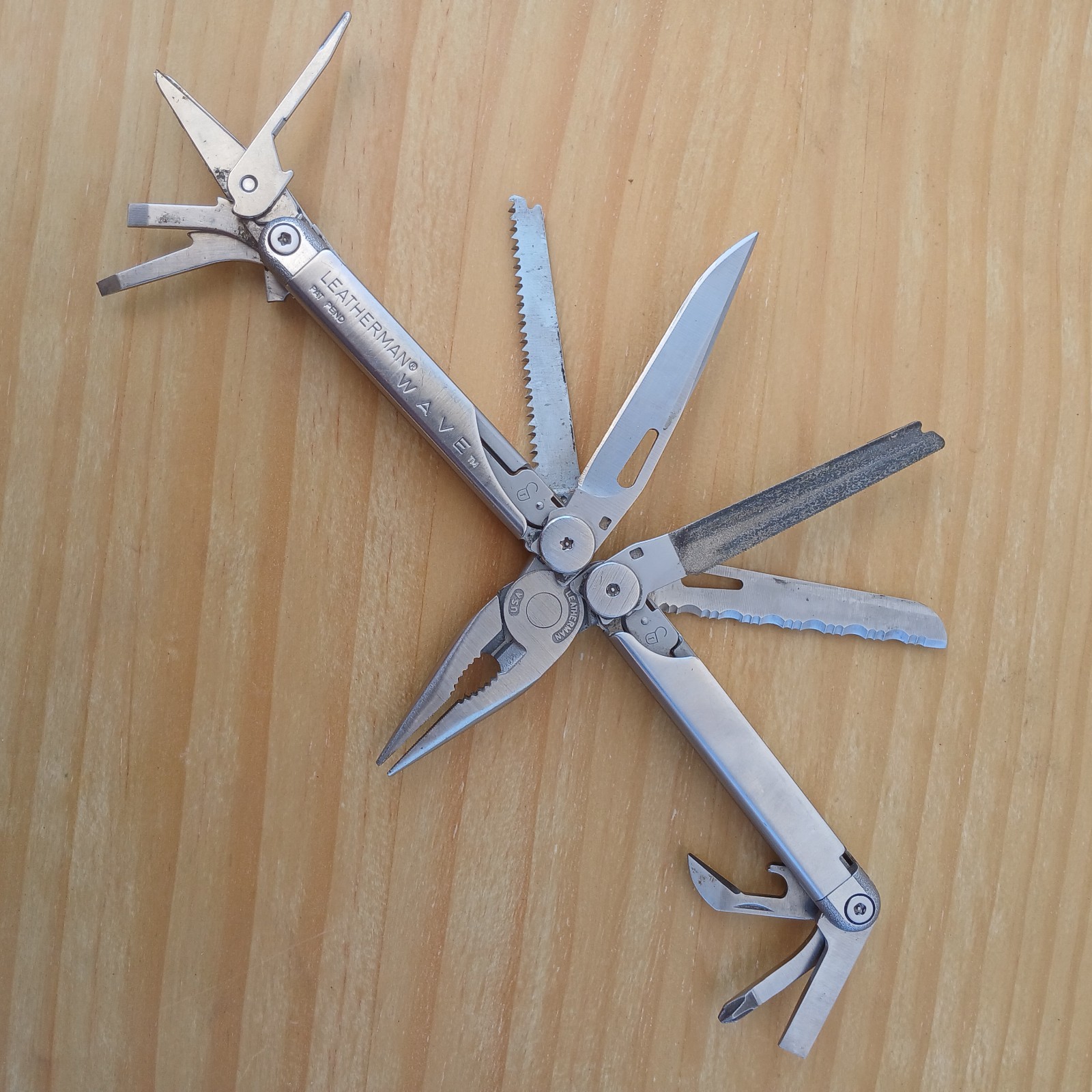 LEATHERMAN Multi tool LOT of 4 | PST II, Rebar, Wave, Fuse