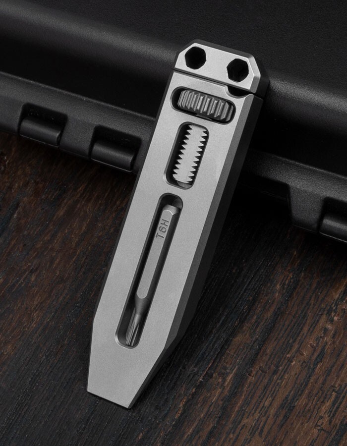 New EDC Titanium Mini Multi Tools Adjustable Wrench Pocket Pry Crowbar with Bits