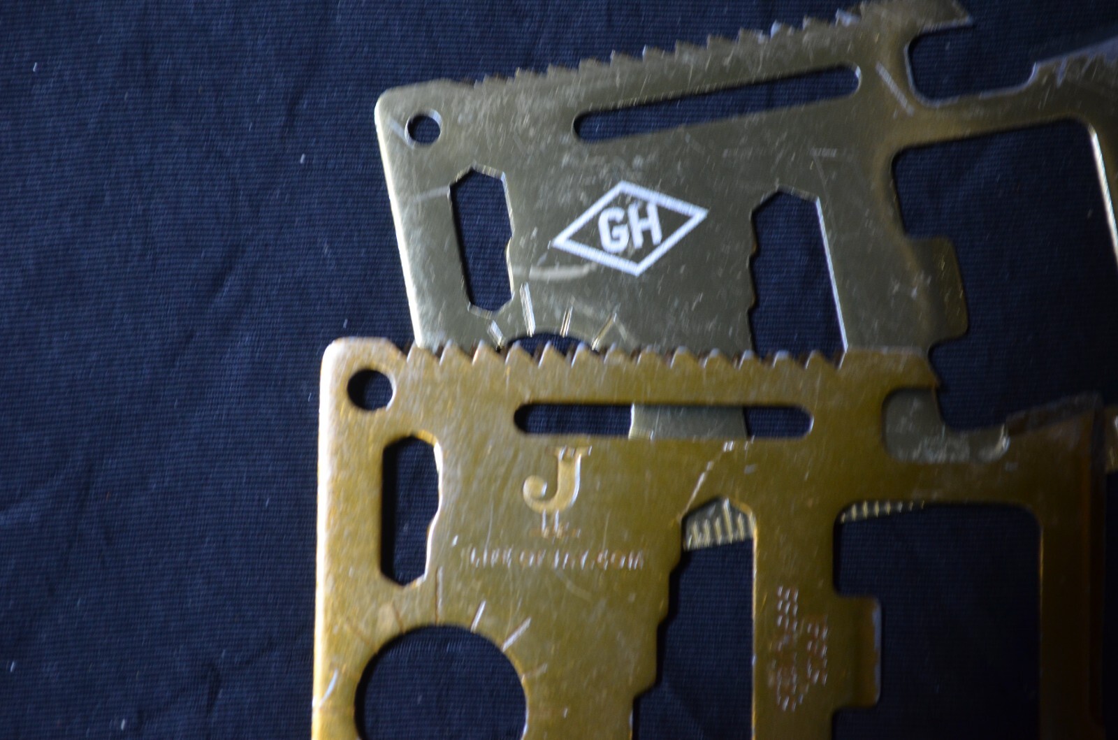 Lot of 9 Wallet Multi Survival Tool Stainless Steel Credit Card Size Thin Bronze