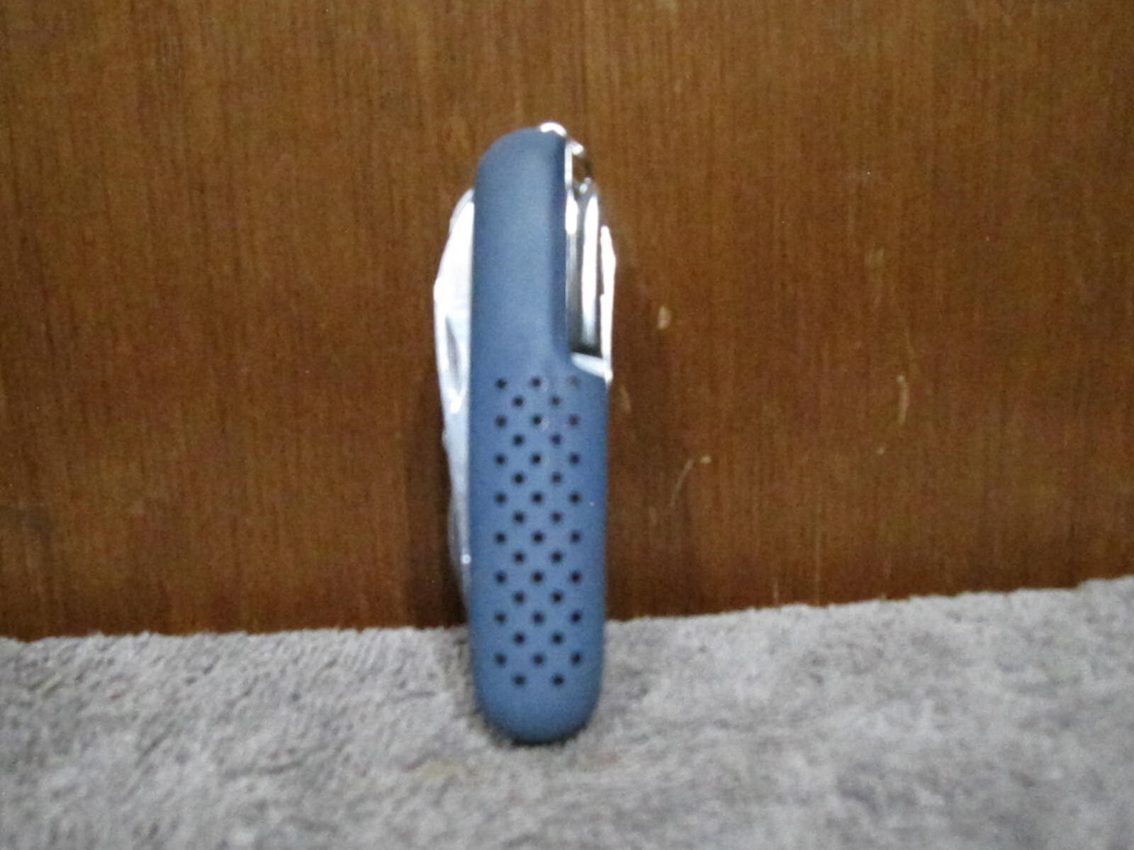 NEW=TRAIL WORTHY==OUTDOOR SURVIVAL KIT==NYLON CASE==BELT LOOP==STAINLESS STEEL