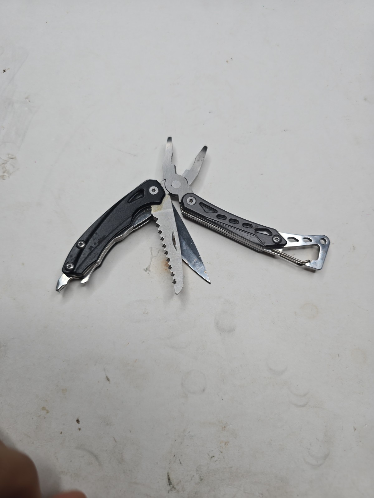 Multi Tool True Utility Pocket Set Seven With Angle Light