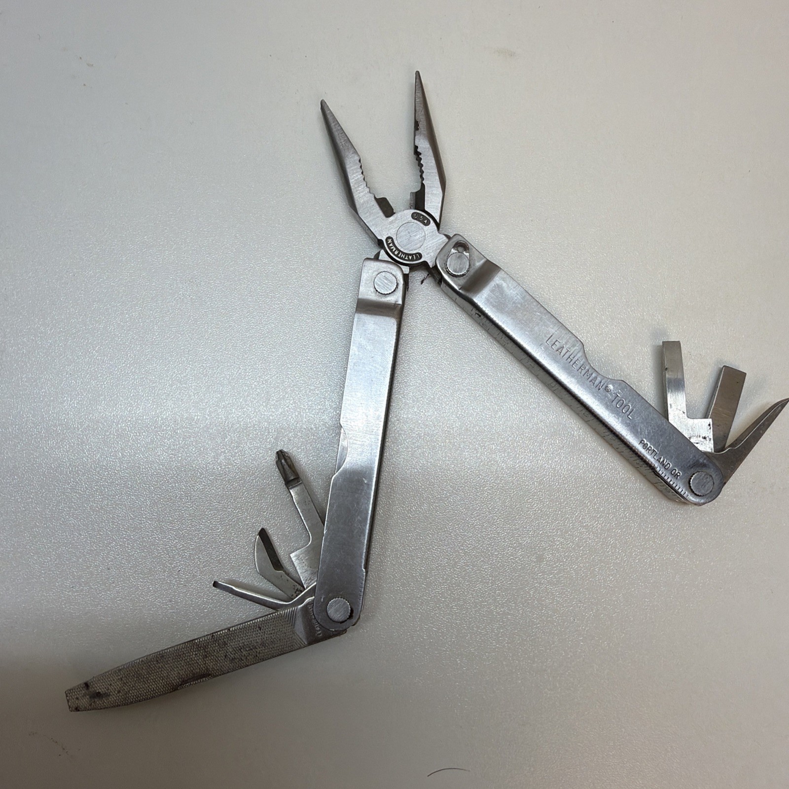 Vintage Leatherman Tool Multi-Tool Pocket Survival Tool Knife USA – Bin SM